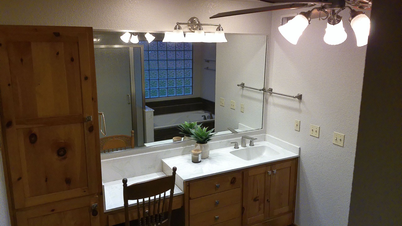 Photo of Bathroom in Poth