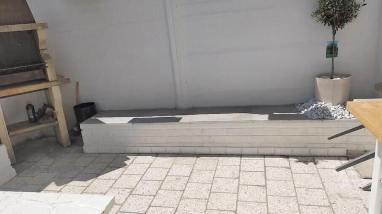 Photo of Patio Balcony in Lens