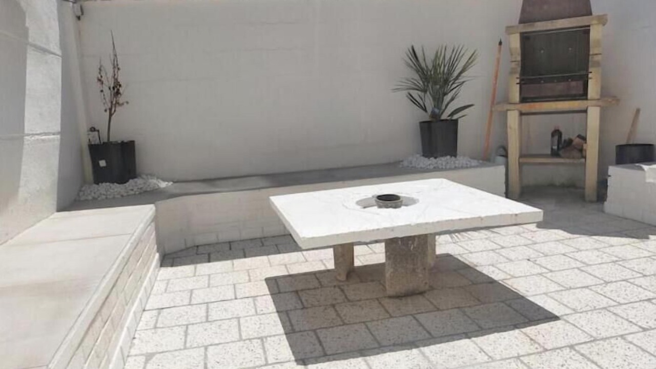 Photo of Patio Balcony in Lens