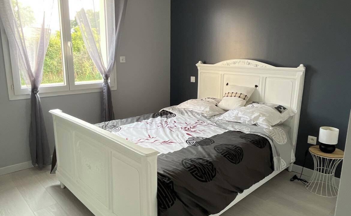 Photo of Bedroom in Saint-Elix-le-Chateau