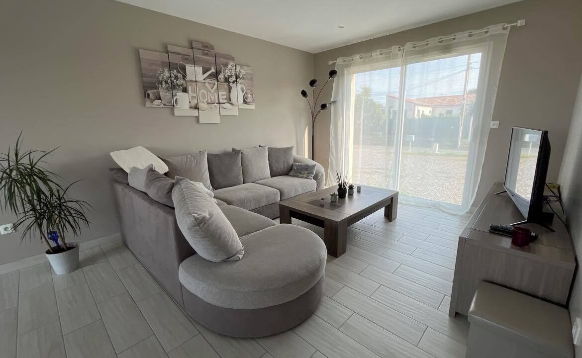 Photo of Livingroom in Saint-Elix-le-Chateau