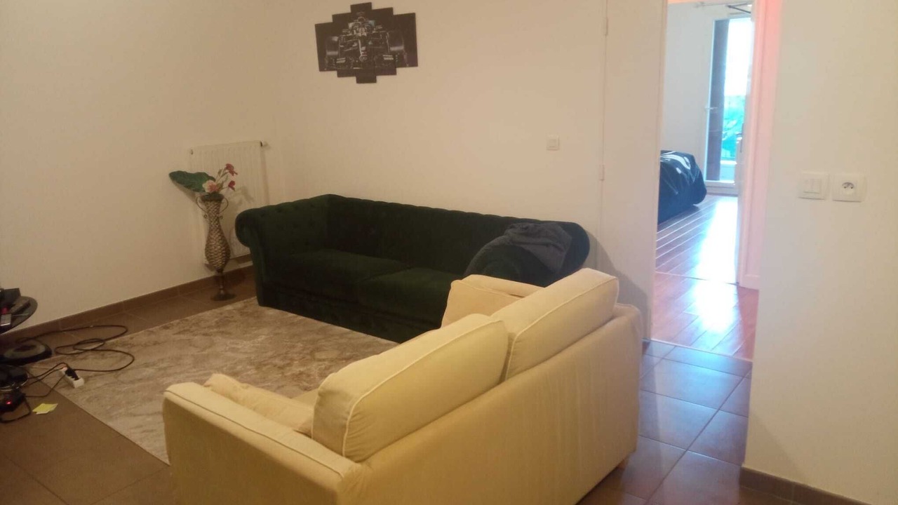 Photo of Livingroom in Cergy