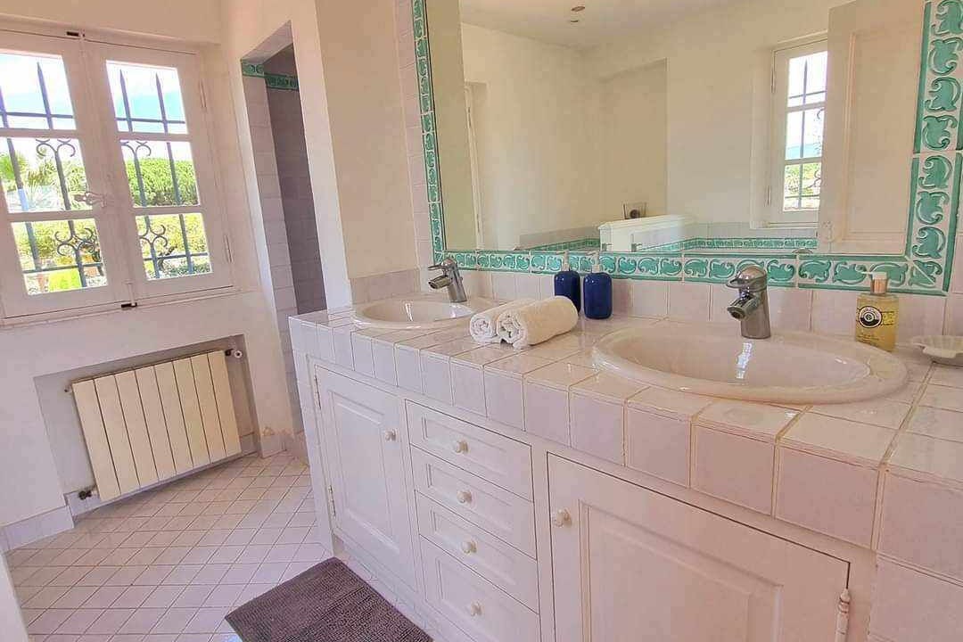 Photo of Bathroom in Ramatuelle