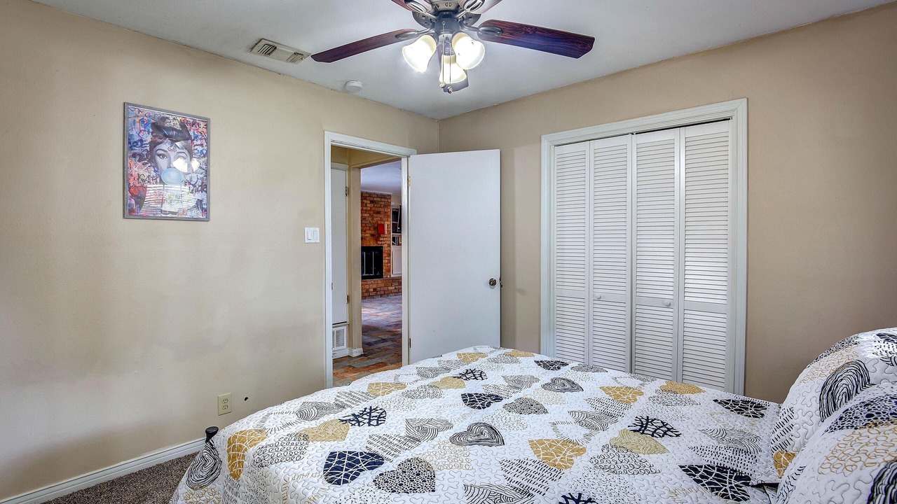 Photo of Bedroom in Commerce