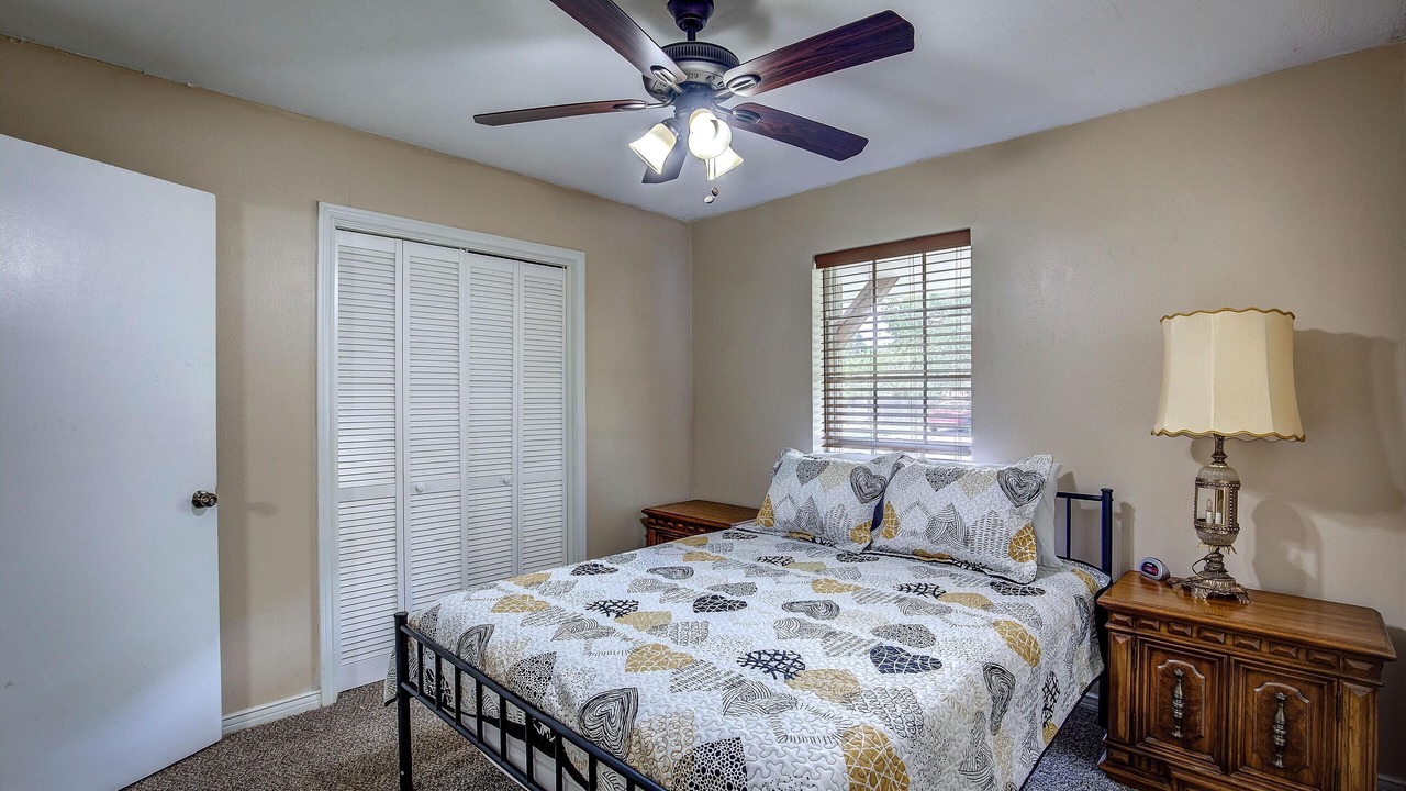 Photo of Bedroom in Commerce