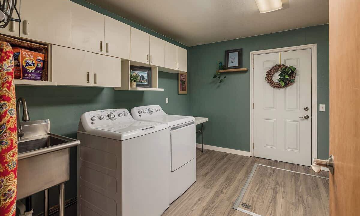 Photo of Bedroom in Downtown Anchorage