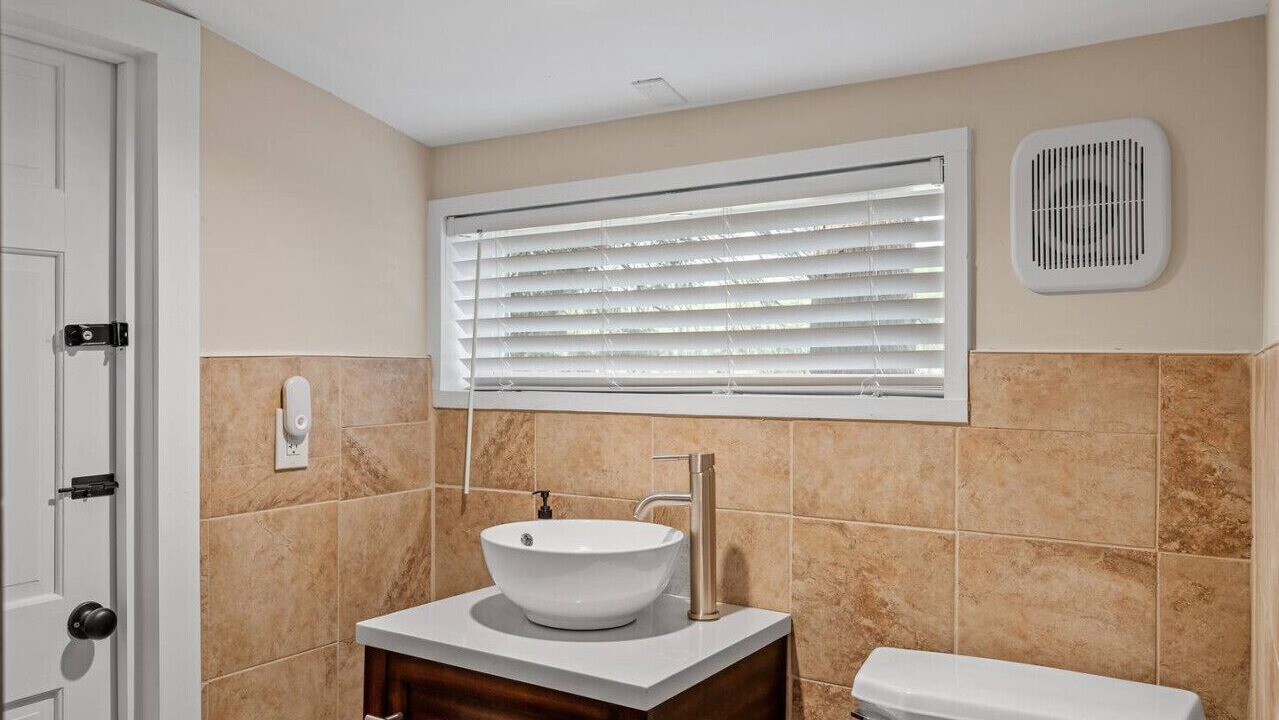 Photo of Bathroom in Kipling