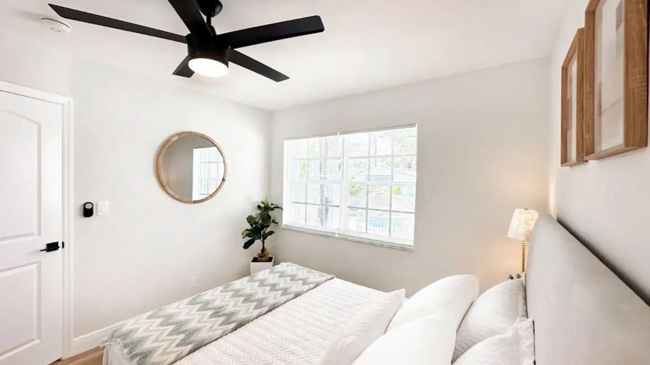 Photo of Bedroom in Edgewood
