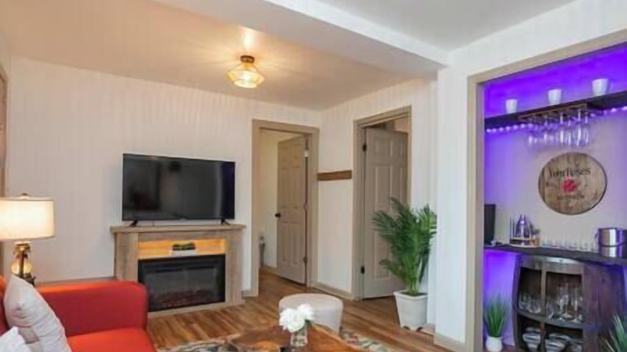 Photo of Livingroom in Woodbine