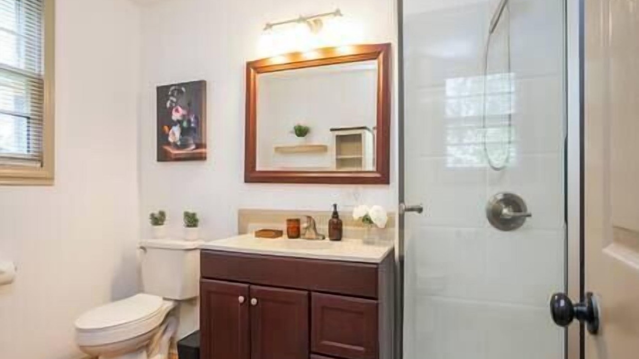 Photo of Bathroom in Woodbine