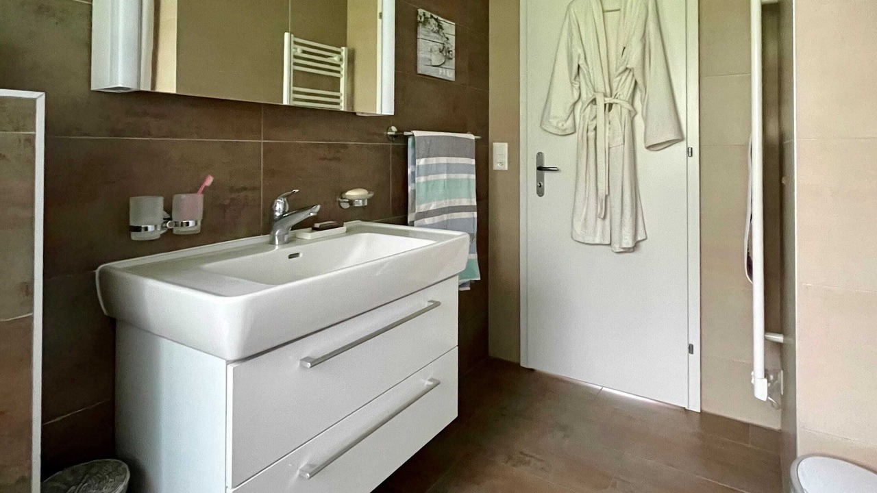 Photo of Bathroom in Sugnens