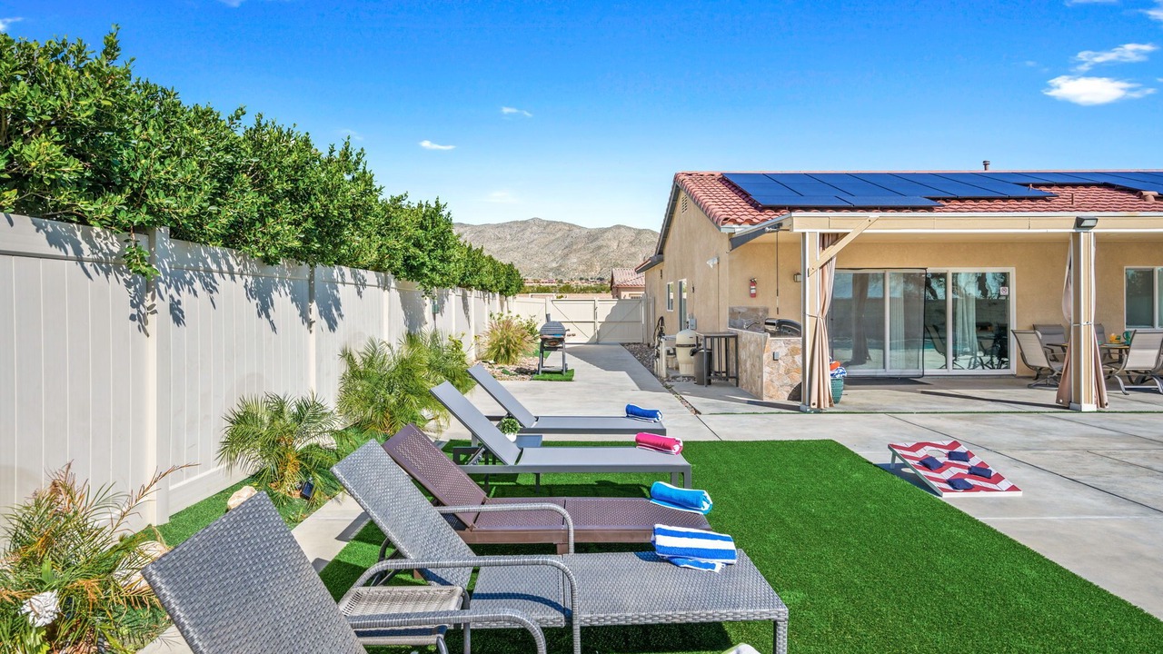 Photo of Patio Balcony in Desert Hot Springs