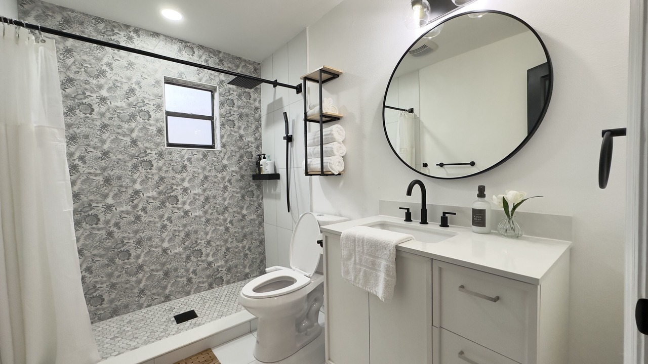 Photo of Bathroom in Lakeland