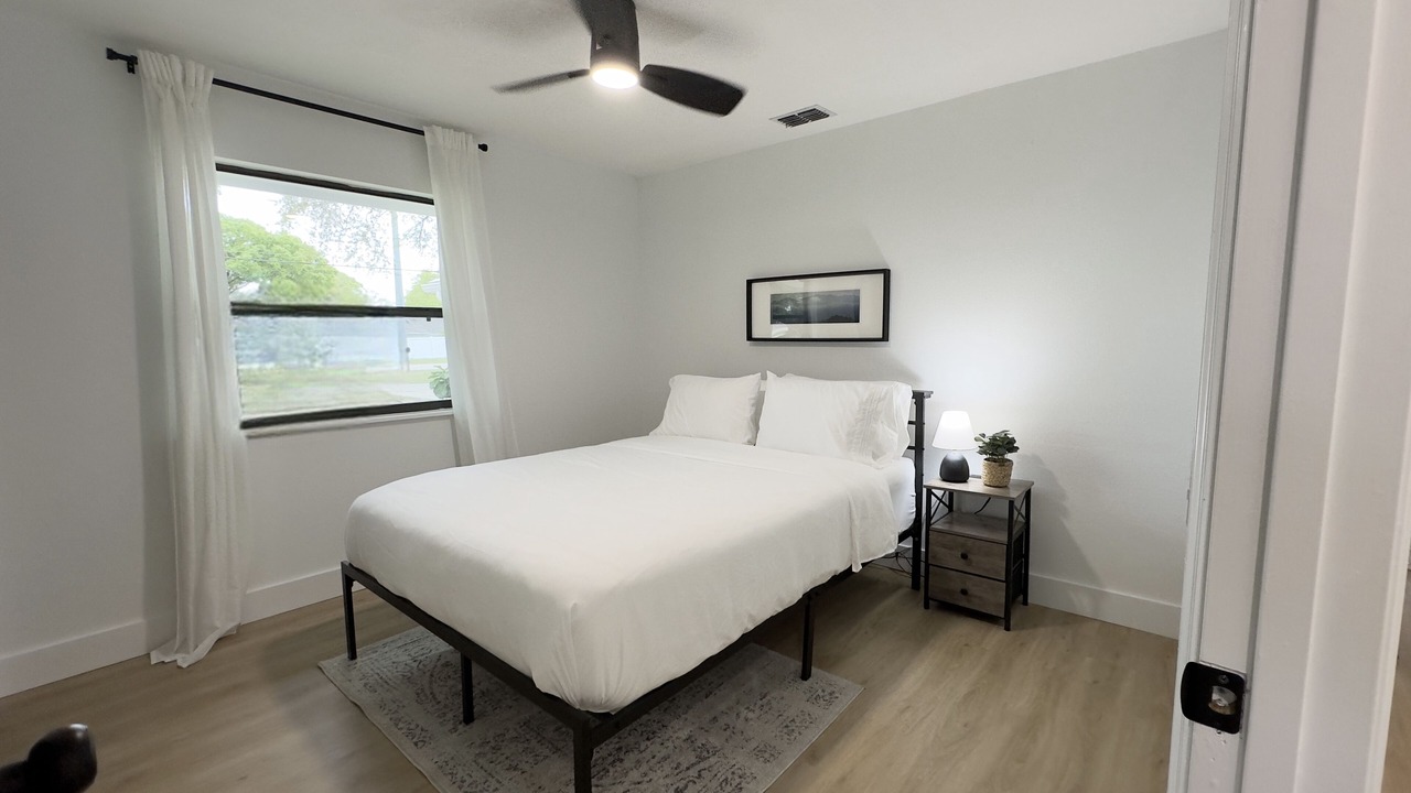 Photo of Bedroom in Lakeland