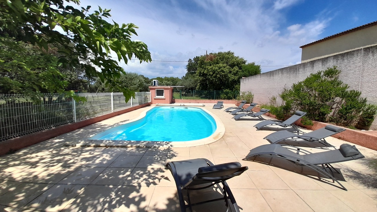 Photo of Outdoor in Vendemian