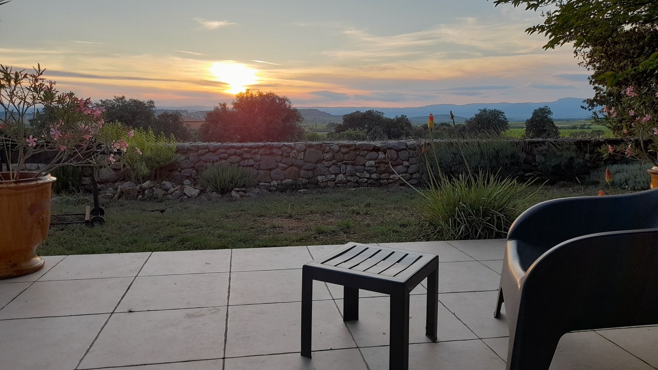 Photo of Patio Balcony in Vendemian