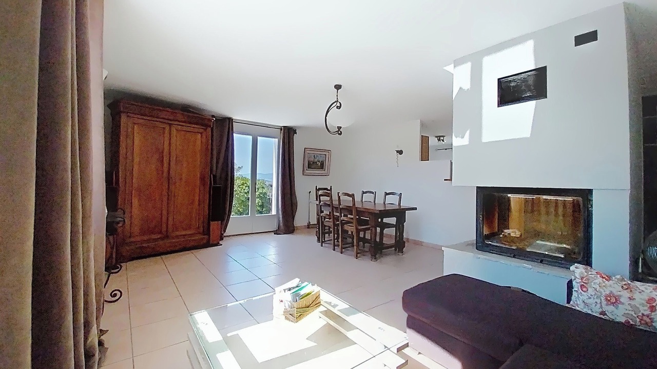Photo of Livingroom in Vendemian