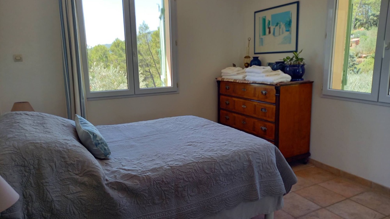 Photo of Bedroom in Cuers