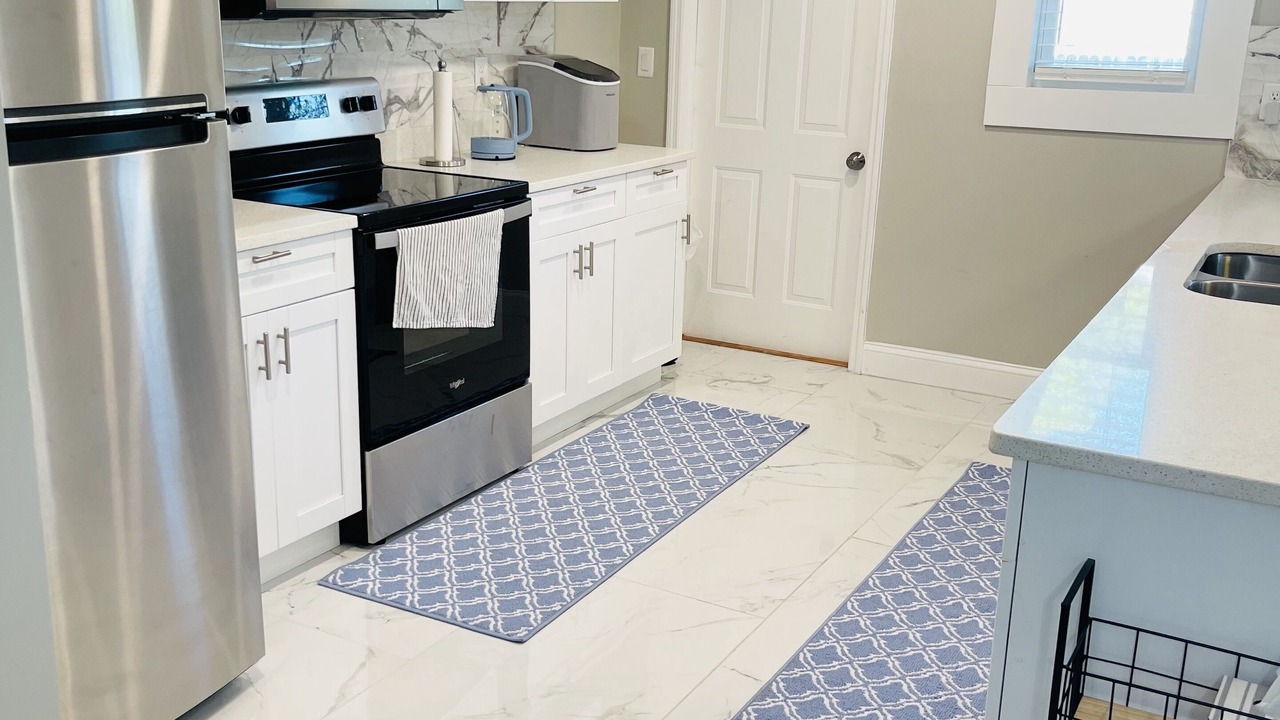 Photo of Kitchen in Lakeshore South