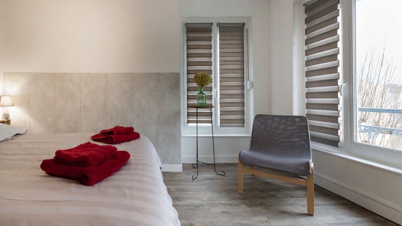 Photo of Bedroom in Louviers