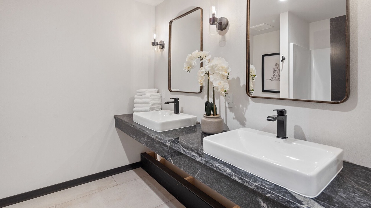 Photo of Bathroom in Hill City