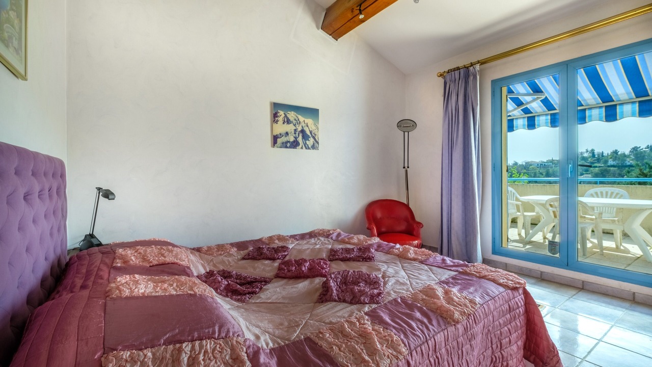 Photo of Bedroom in Chateauneuf-Grasse
