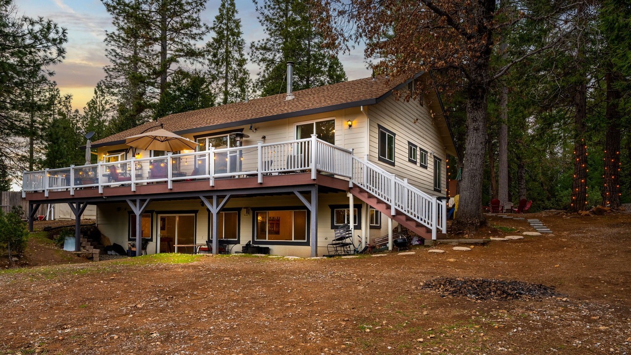 Photo of Outdoor in Apple Hill