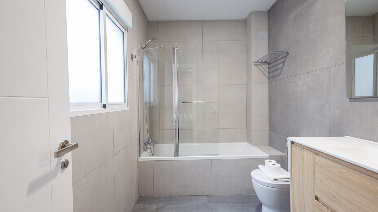 Photo of Bathroom in Patraix