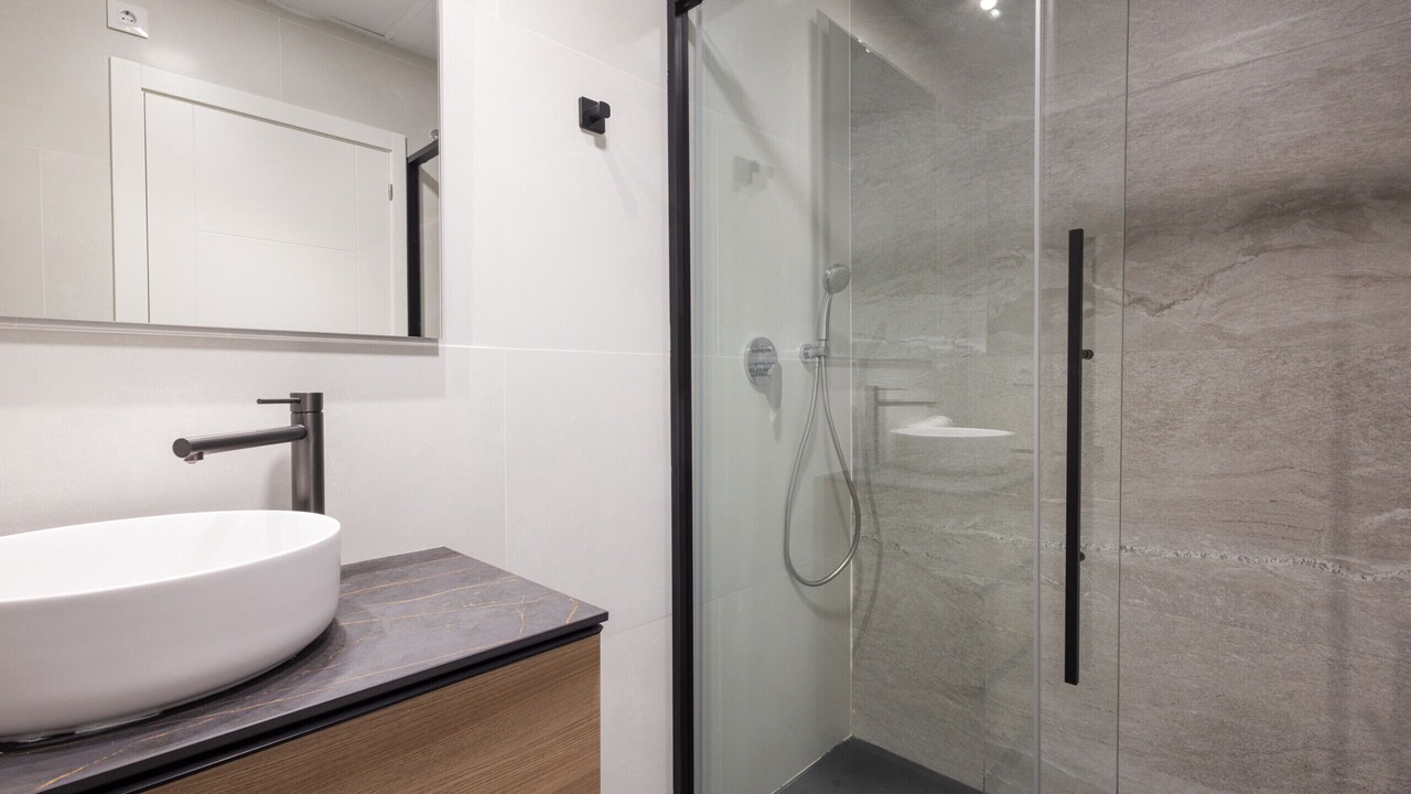 Photo of Bathroom in Patraix