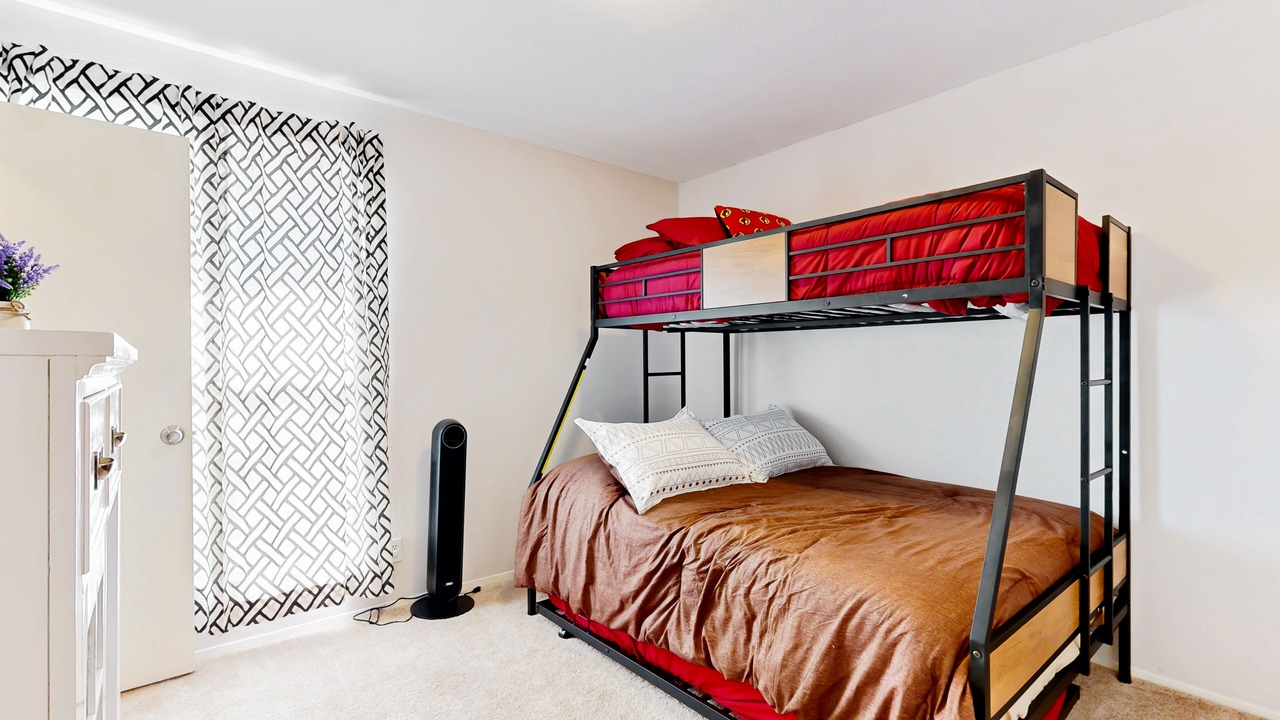 Photo of Bedroom in Greenslopes At Lake Creek