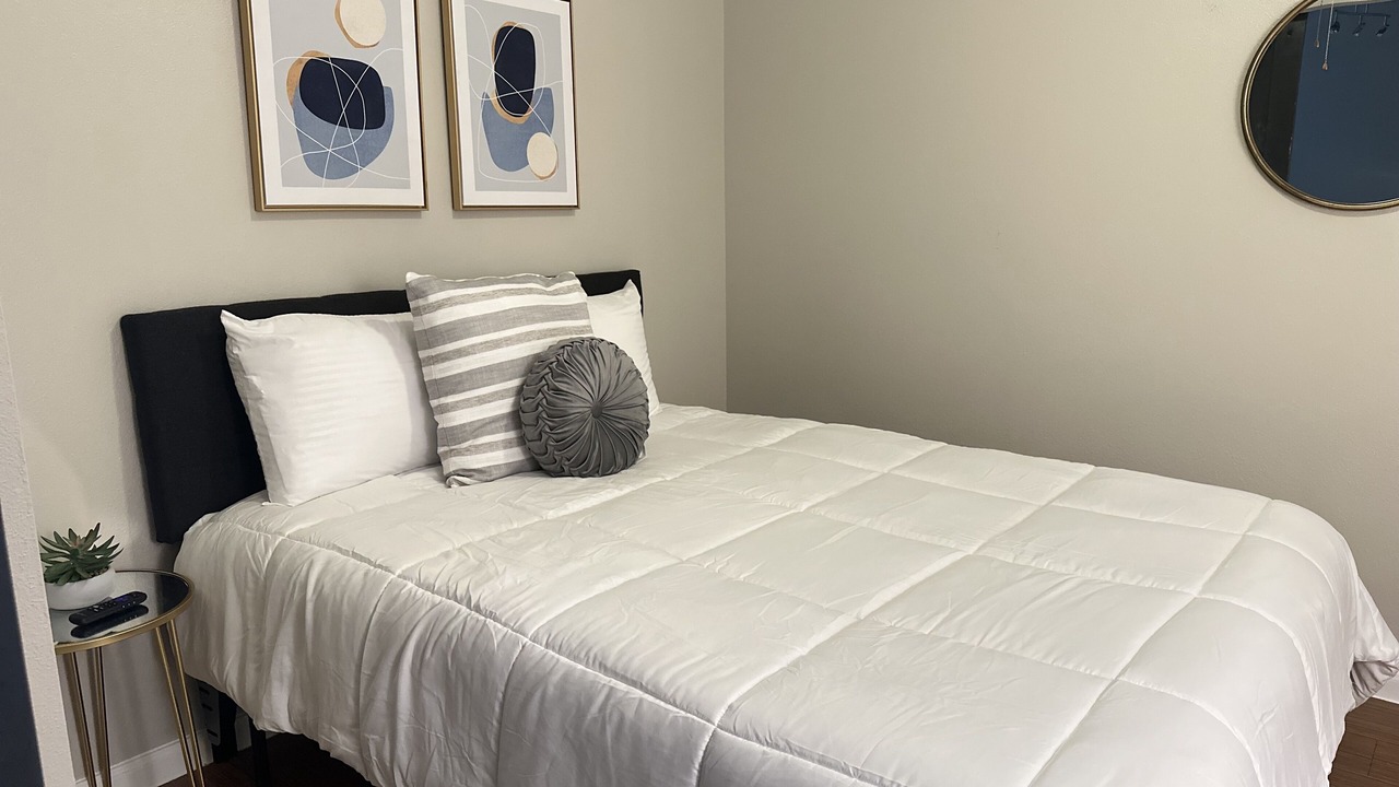 Photo of Bedroom in Memorial