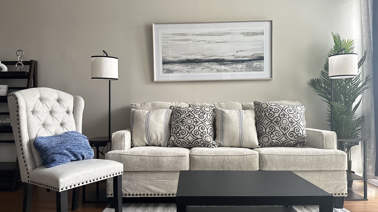 Photo of Livingroom in Memorial