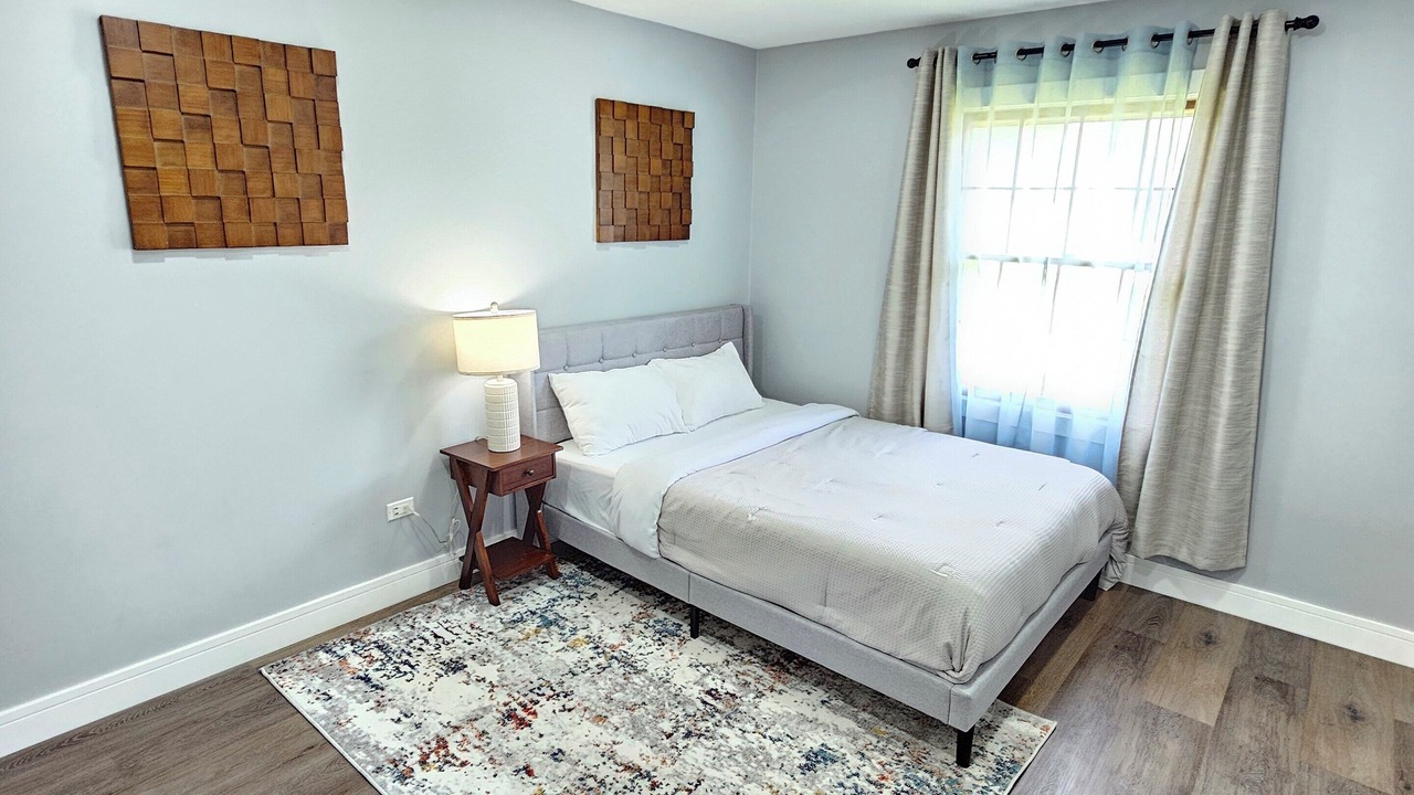 Photo of Bedroom in Gurnee