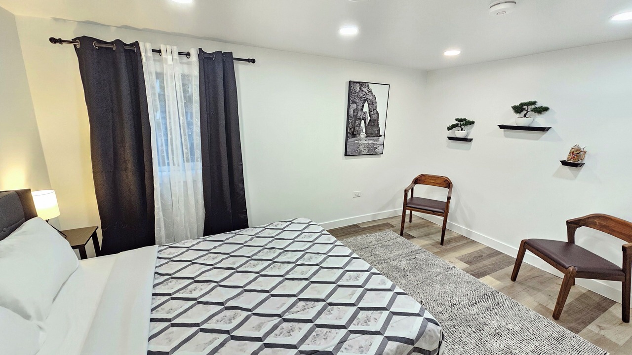 Photo of Bedroom in Gurnee