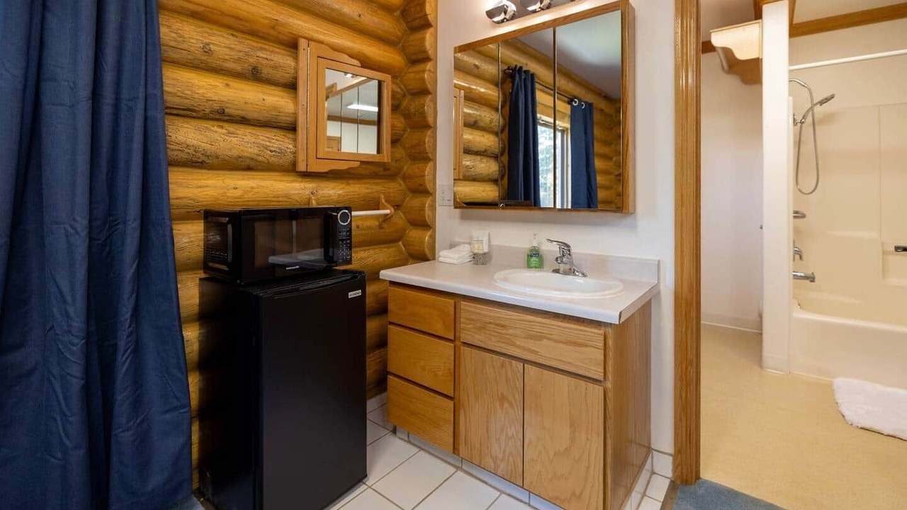 Photo of Bedroom in Hot Springs