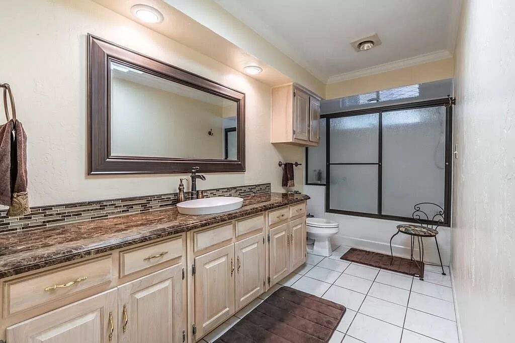 Photo of Bathroom in Alba