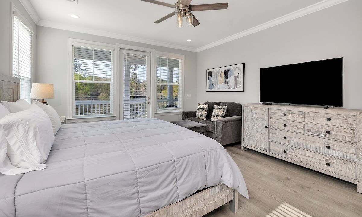 Photo of Bedroom in Saint Simons Heights