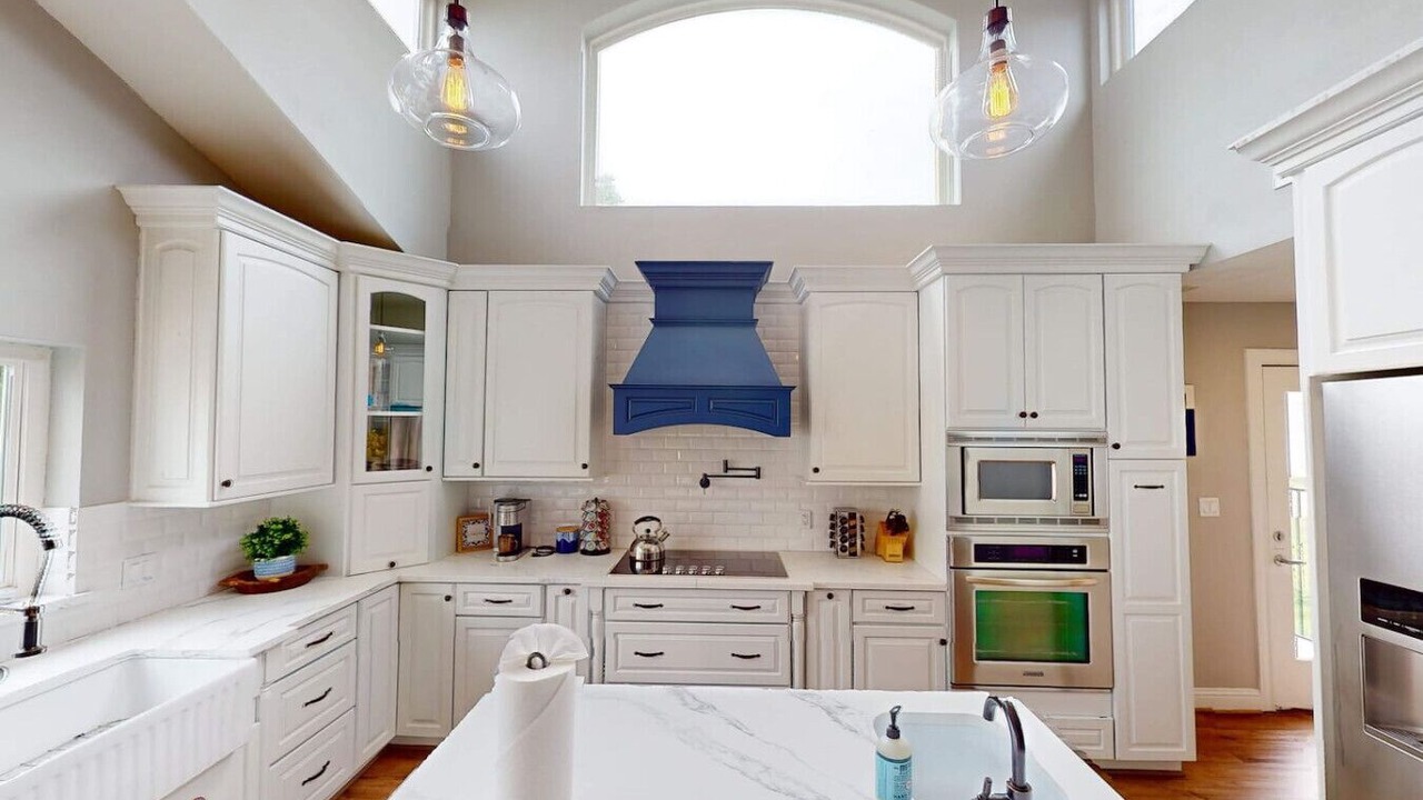 Photo of Kitchen in Lakewood Village