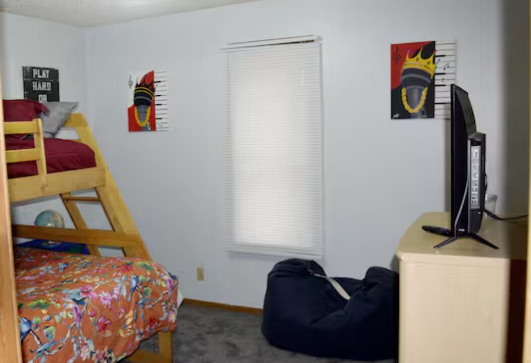 Photo of Bedroom in Broken Bow