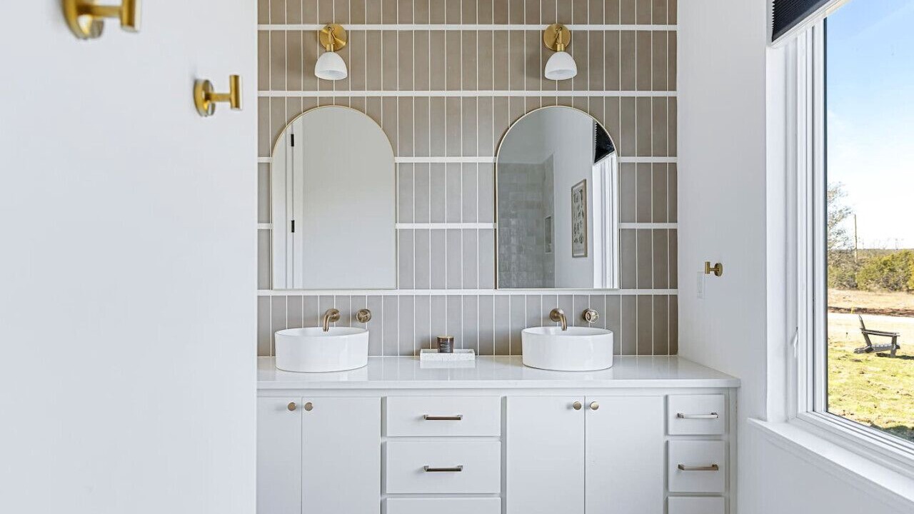 Photo of Bathroom in Thurber