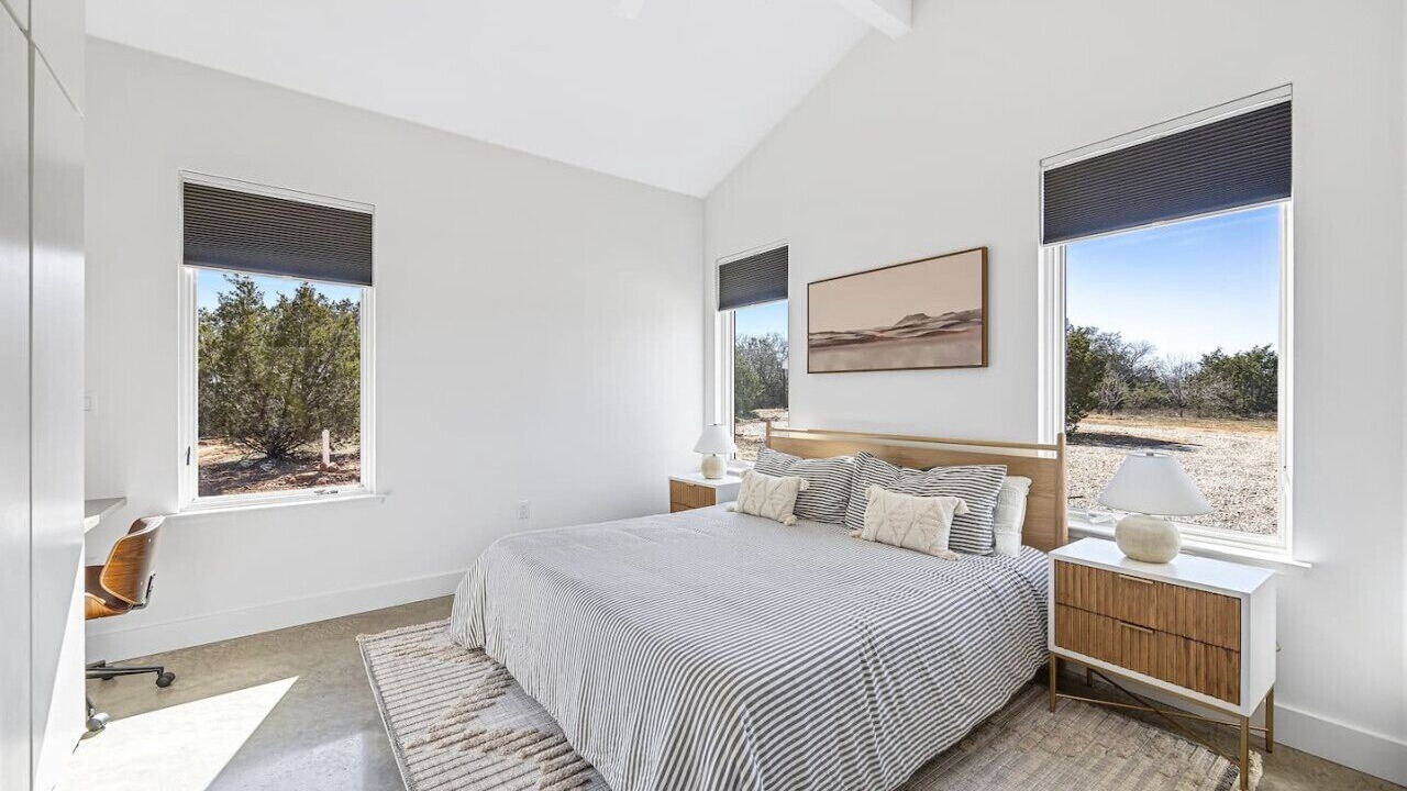 Photo of Bedroom in Thurber