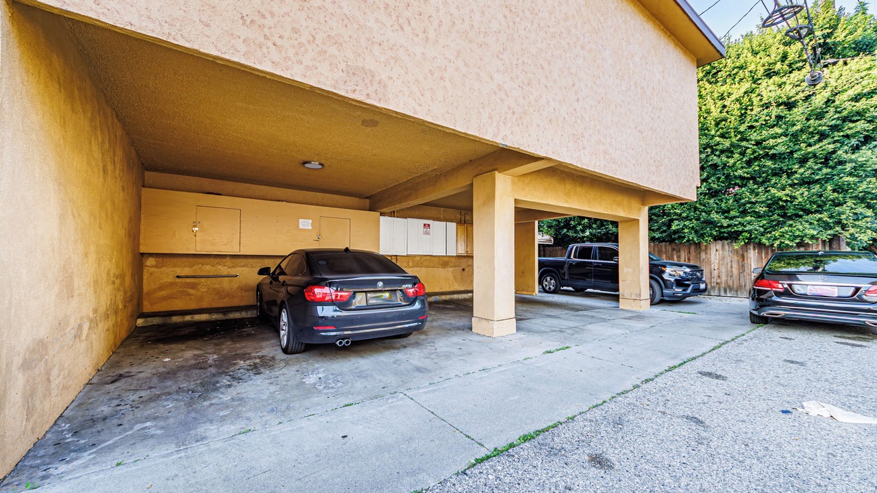 Photo of Outdoor in Del Rey