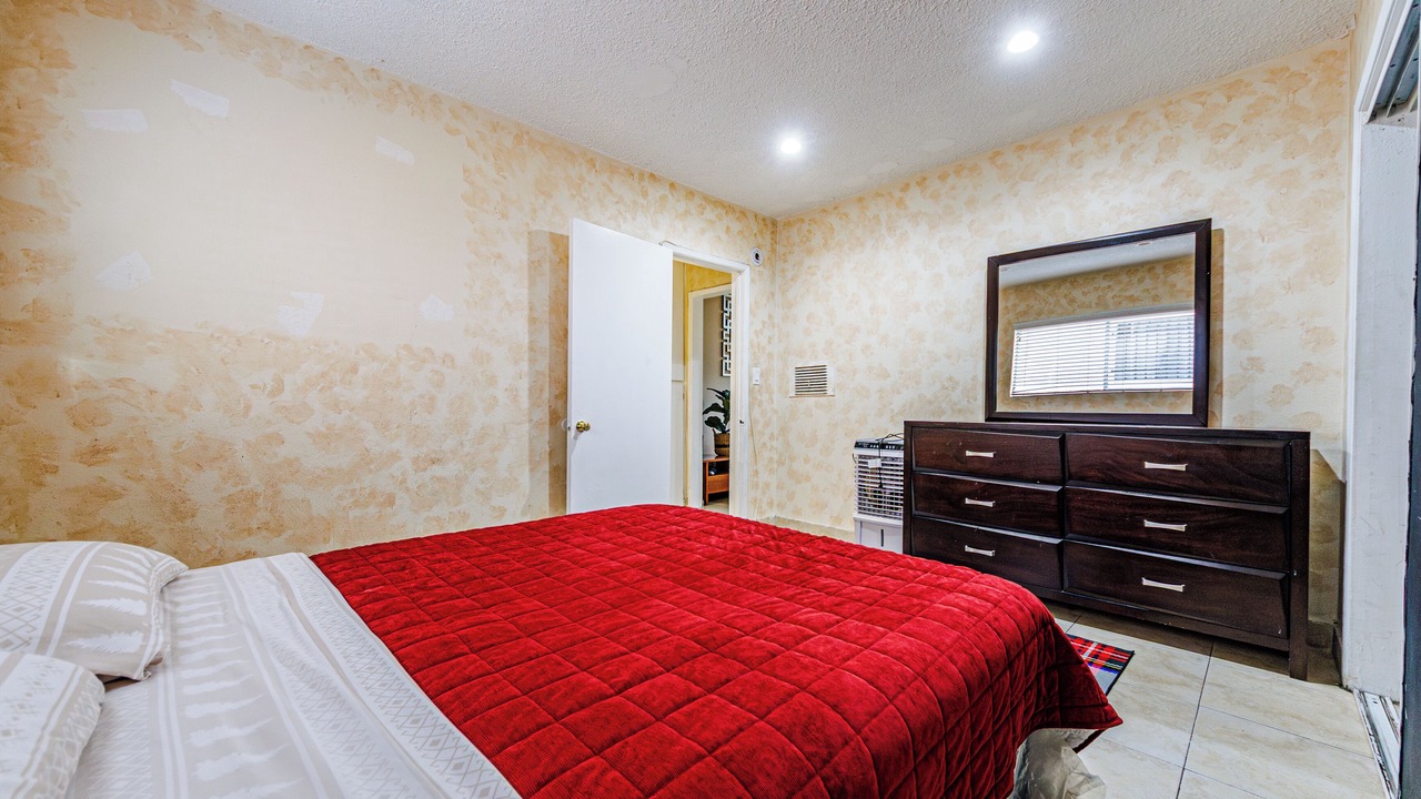 Photo of Bedroom in Del Rey