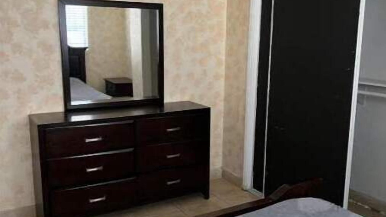 Photo of Bedroom in Del Rey
