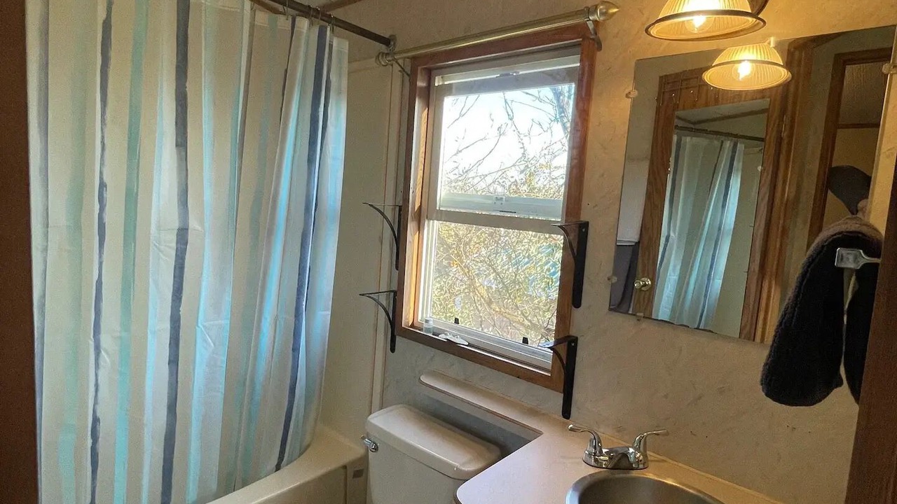 Photo of Bathroom in Pine Grove