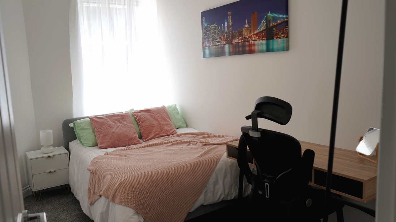 Photo of Bedroom in Falkirk