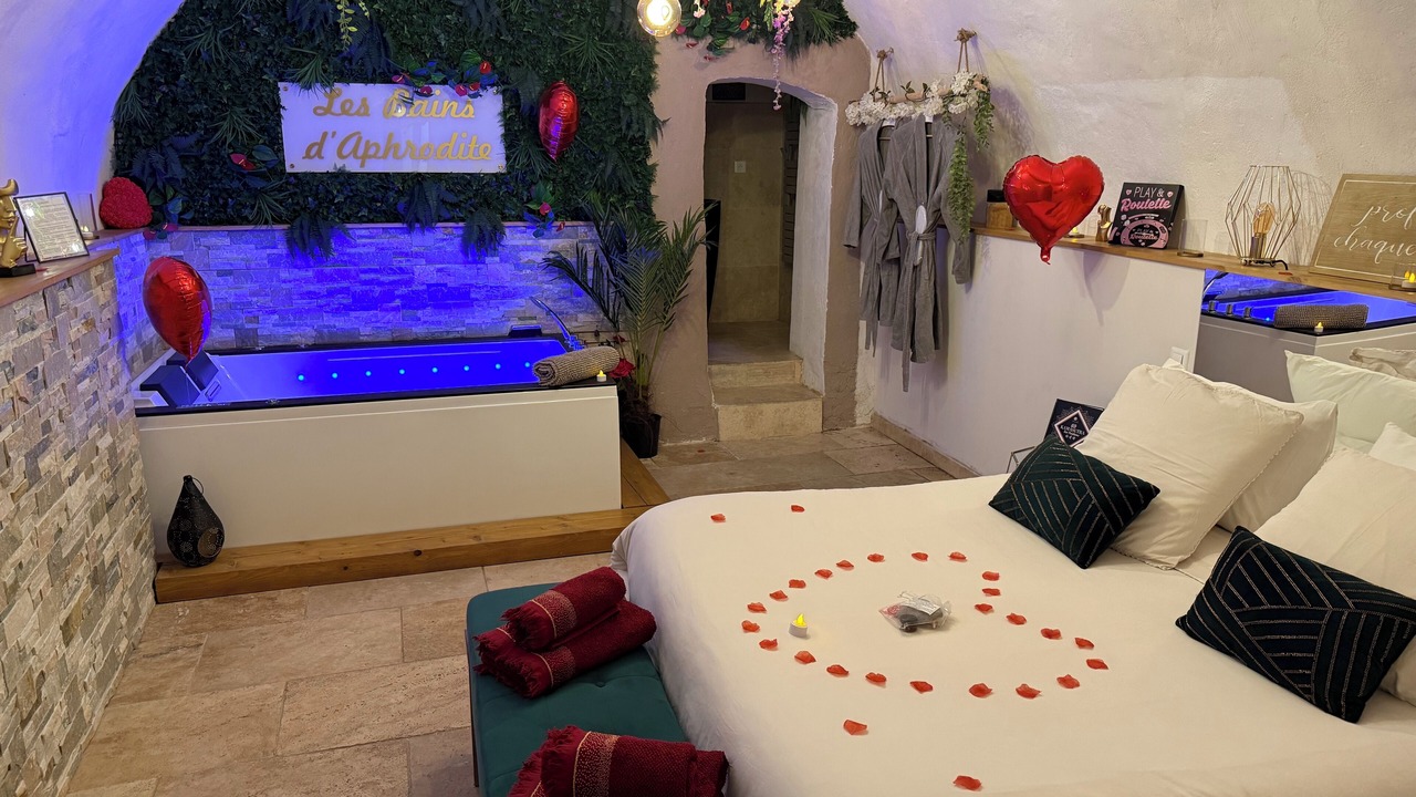 Photo of Bedroom in Auriol