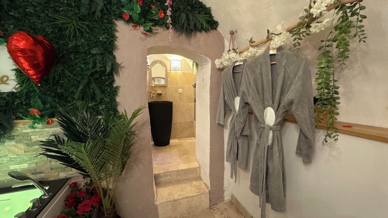 Photo of Bathroom in Auriol