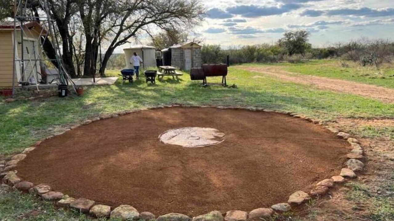 Photo of Outdoor in Mullin