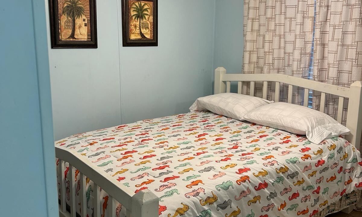 Photo of Bedroom in Cross Key Waterways